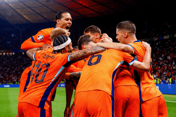 卢布列夫赢,多哈站男单,冠军,大众彩票,彩票平台,快速开奖,安全购彩,彩票服务